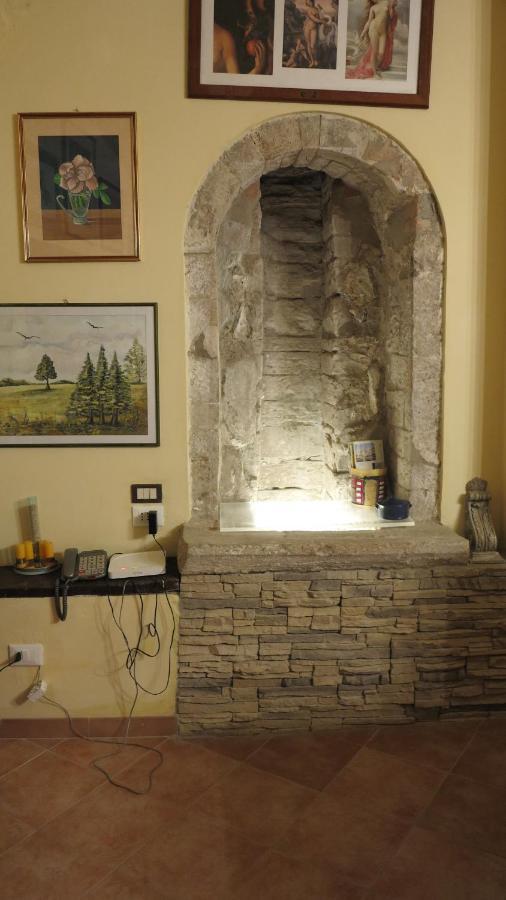 Casa Vacanza Todi Antica Buitenkant foto