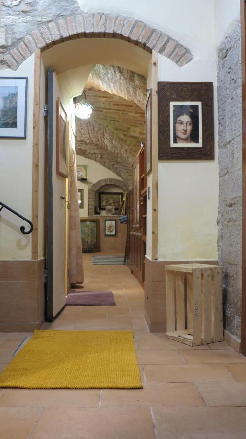 Casa Vacanza Todi Antica Buitenkant foto