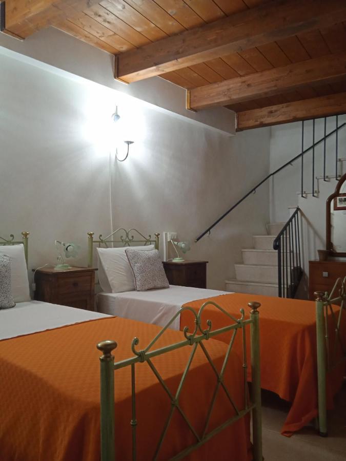Casa Vacanza Todi Antica Buitenkant foto