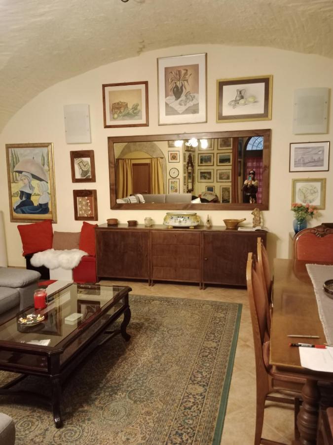 Casa Vacanza Todi Antica Buitenkant foto